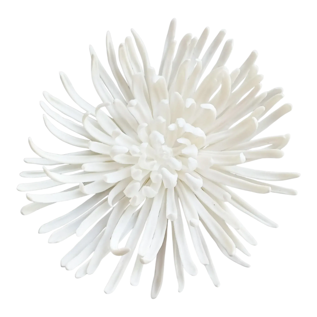 Pure Chrysanthemum  - Artisan Couture  Broş  | JAYA